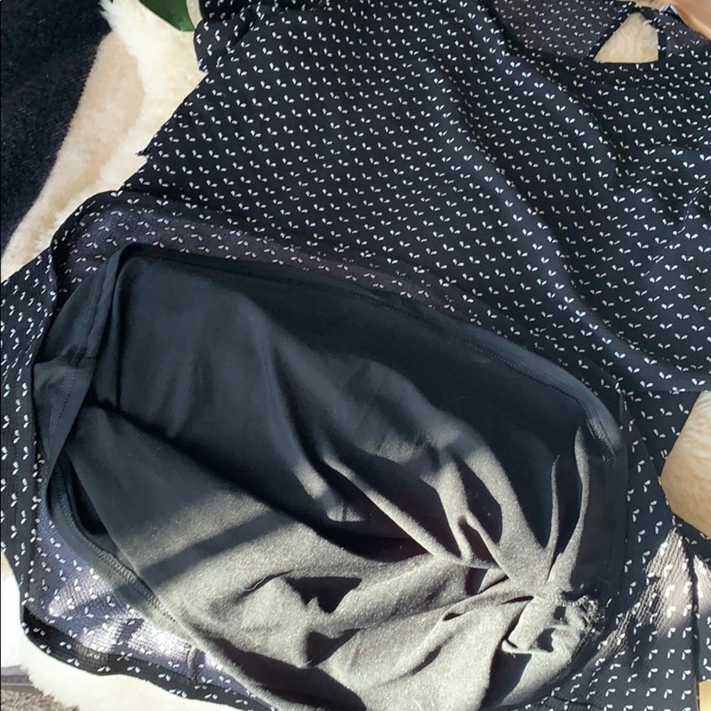 Dress - Picture 4 of 6